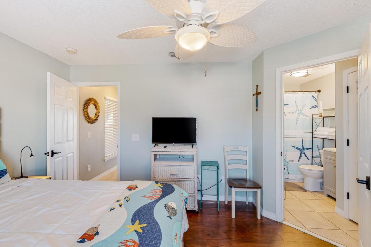 Apartment Gulf Island 412